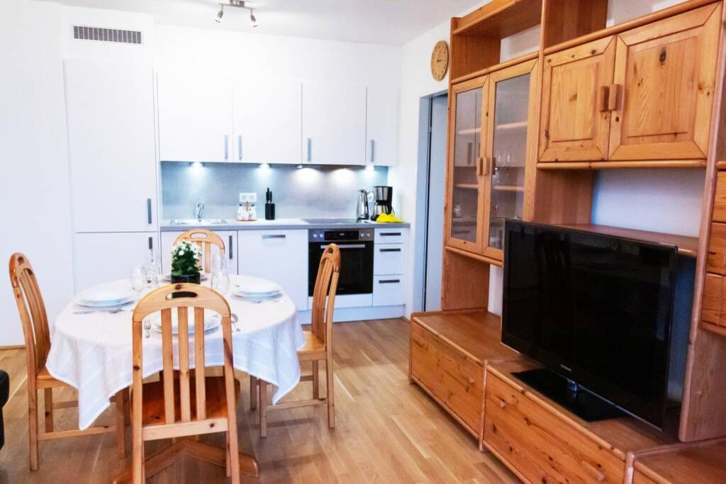 New, Quiet Flat Next To U1, Vic, Shopping Mall,... * Vienne