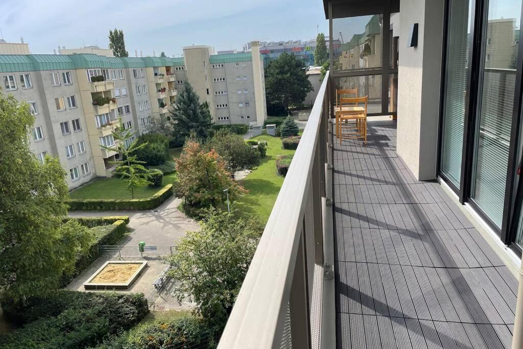 New, Quiet Flat Next To U1, Vic, Shopping Mall,... Vienne